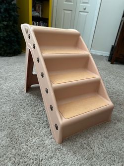 Pet steps