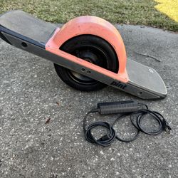 One Wheel Pint Fender With Grey Side Rails And Black Bumpers