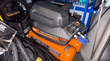Ridgid 4.5 gal Air Compressor