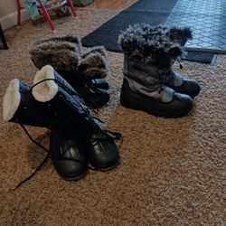Women Snow Boots Size 5 N 7 N 9 25.00 Each Selling Fast
