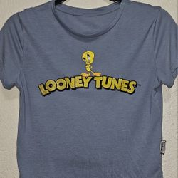 Looney Tunes Womens Blue Tshirt Gold Letters Size XS adult 
Excellent condition 
No rips or stains 
Will fit medium 
Low price 