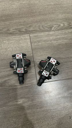 Time clipless pedals mtb