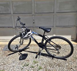 Dimondback Outlook 26 Inch Off Road 21 Speed Bicycle Bike