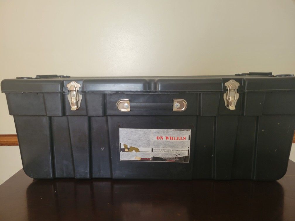 Gorilla On Wheels Storage Trunk - Superbox Big Storage Container