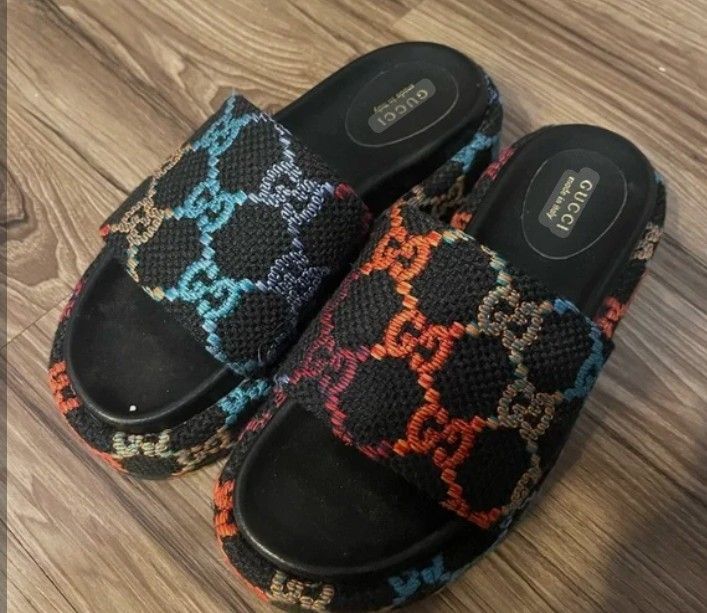 Gucci Platform Slides