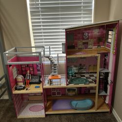 Doll House