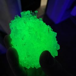 Kryptonite Crystal (295 Grams)