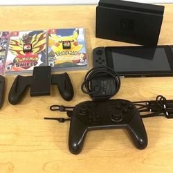 Nintendo Switch Bundle with Games pro controller 
