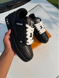 Lv trainers