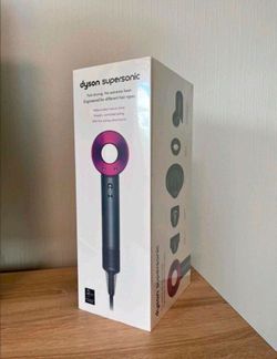 Dyson Supersonic Hair Dryer with Attachments – Excellent Condition