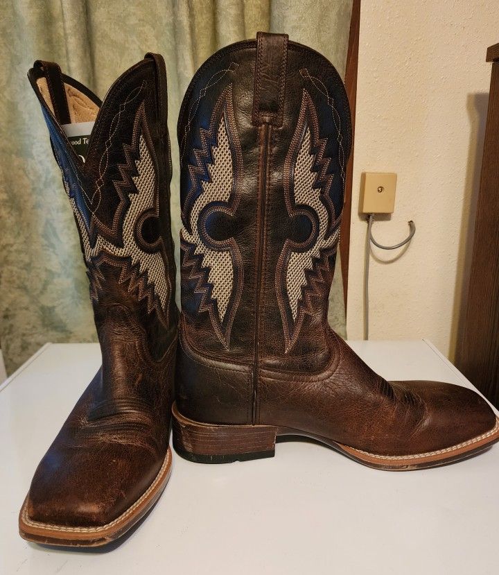 Mens ARIAT Boots 12D