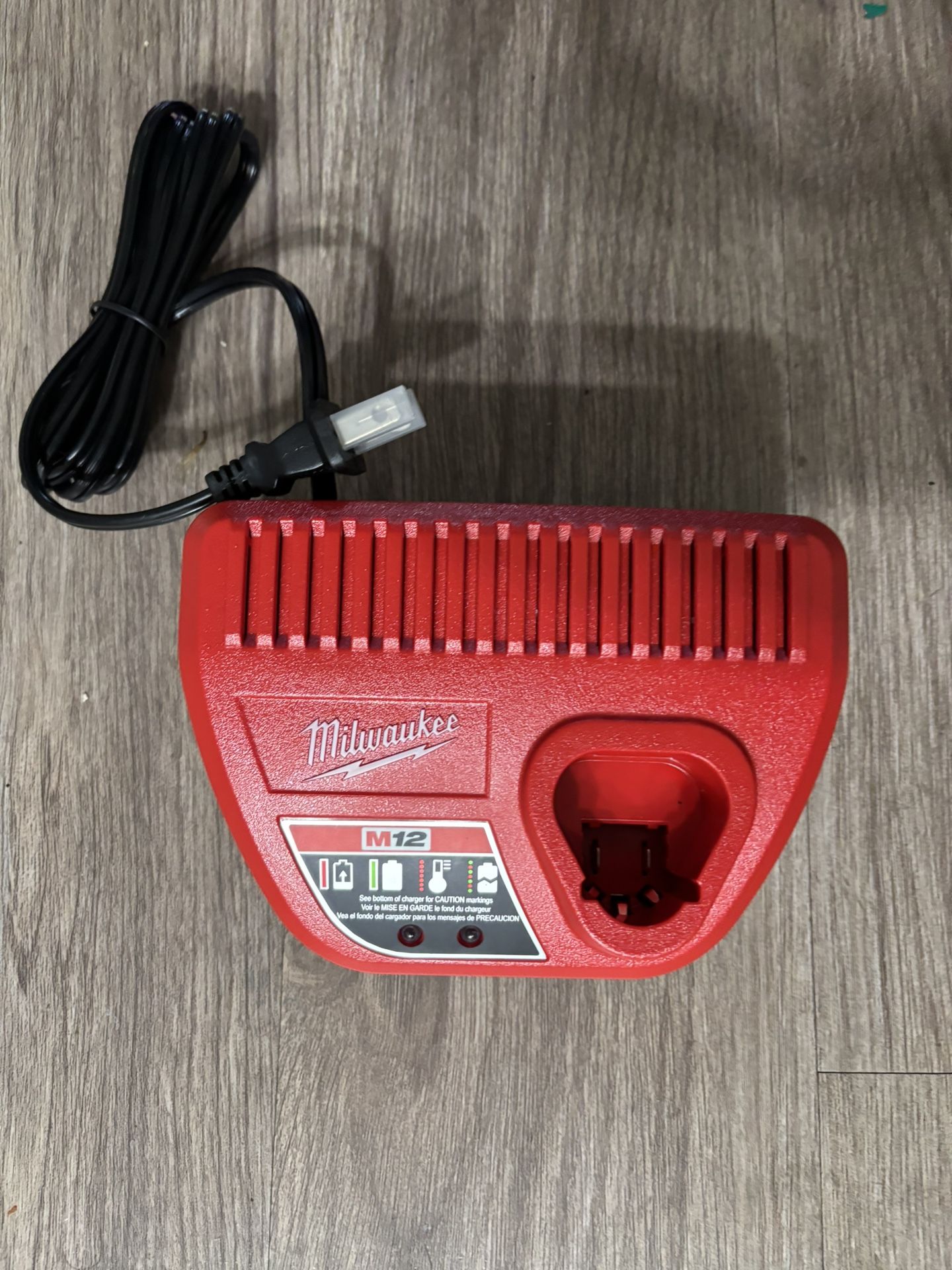 M12 12-Volt Lithium-Ion Battery Charger Brand New
