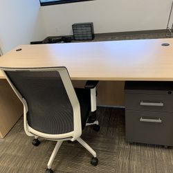 Office Desk/Chair For Sale | Modern Use!