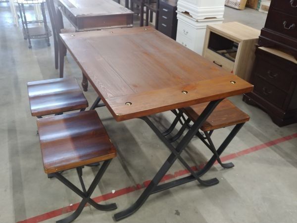 Ashley - Freimore Dining Room Table and Stools - Set of 5 Display Model Warehouse Sale