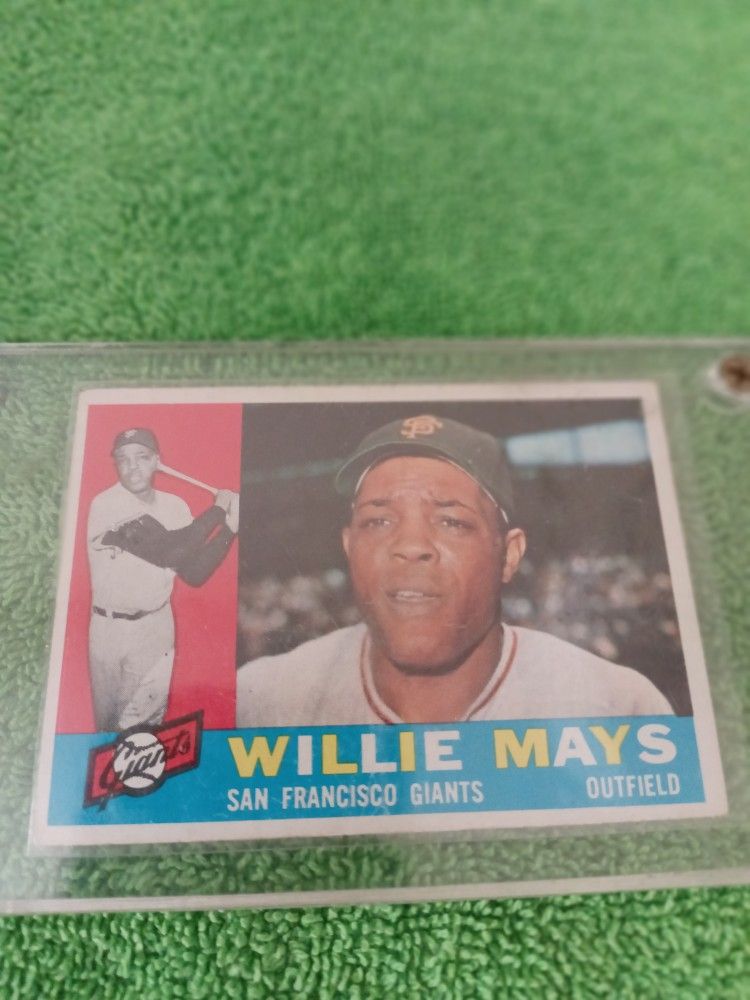 Willie Mays Baseball Card