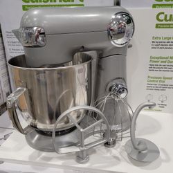 Cuisnart 6.5 qt Mixer