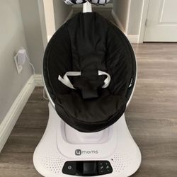 Mamaroo Baby Swing