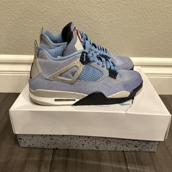 Jordan 4 Retro University Blue 