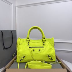 A classic women's handbag