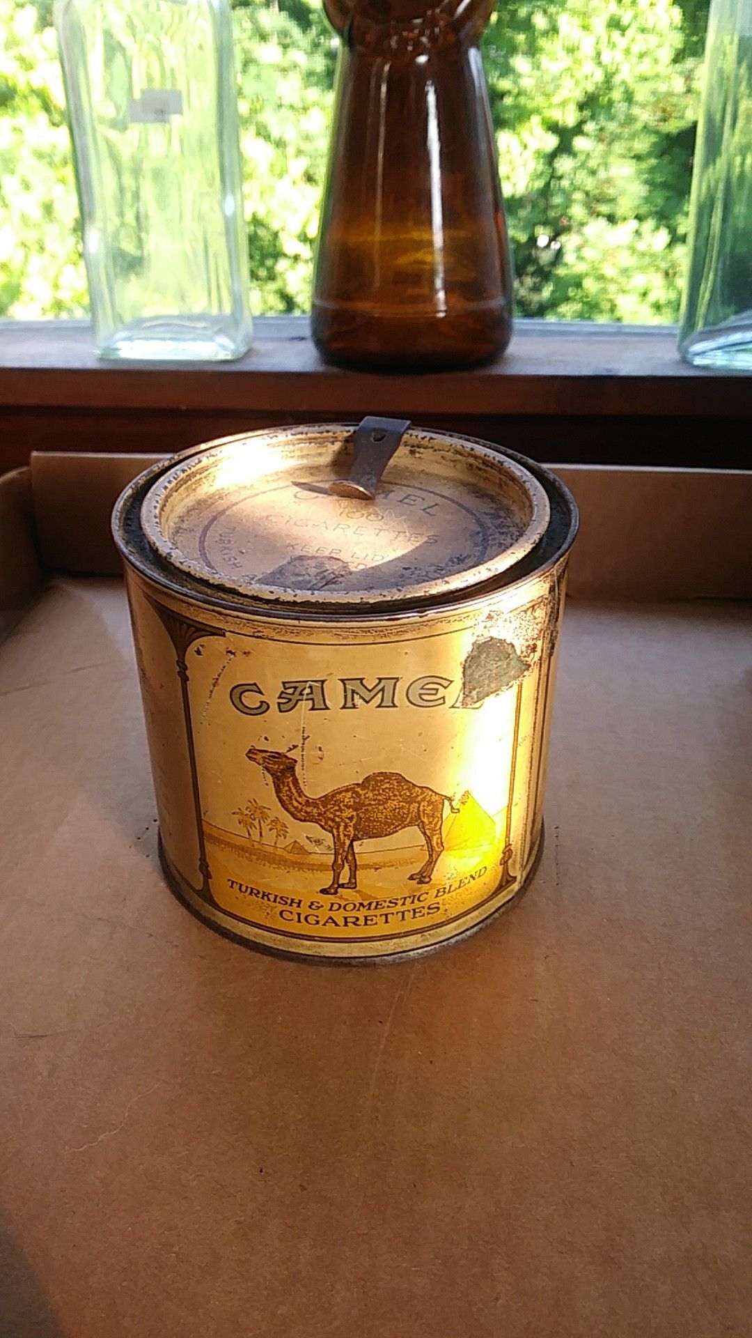 Camel tin can.