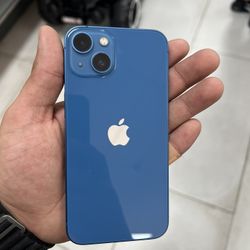 iPhone 13 Factory Unlocked 128GB! Finance For $50 Down Payment!!
