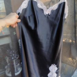 Victoria's Secret Nightie With A Turquoise Robe $25