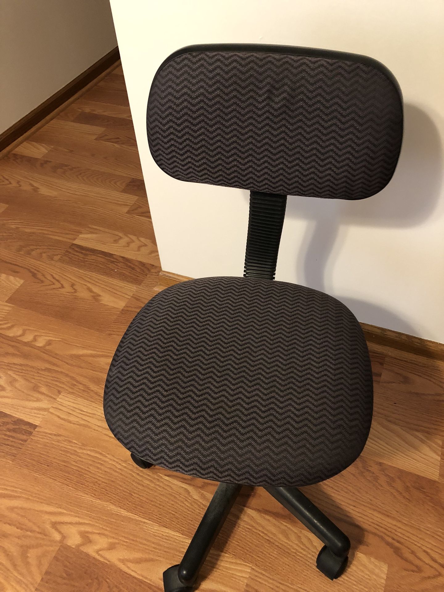 Back To School Light Weight Desk Chair