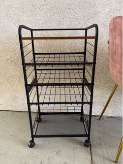 Free rolling organizer