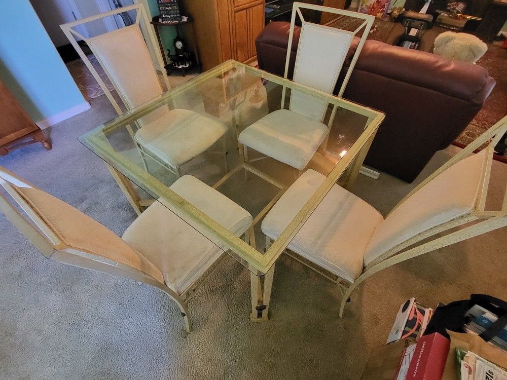Dining Table With 4 Chairs