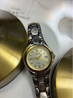 Citizen Eco Drive W100 woman