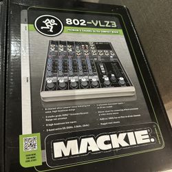 Mackie Premium 8 channel mixer 802-VLZ3