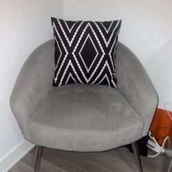Accent/Vanity Chair