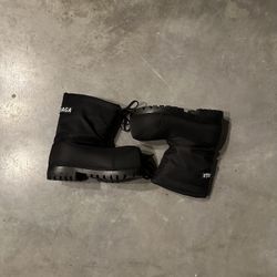 Balenciaga alaska Ski Boots