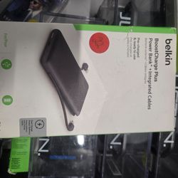 Belkin black power bank