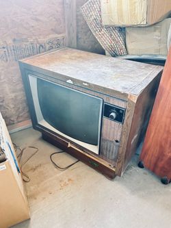 Old TV ( work )