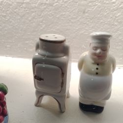 MasterChef and stove salt and pepper shakers