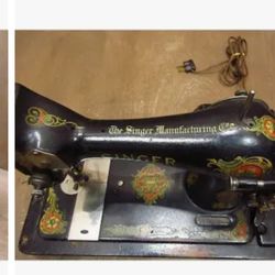 Antique Singer Sewing Machine With Cover Case