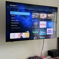 50” Onn Roku Tv AND Mount GREAT CONDITION 