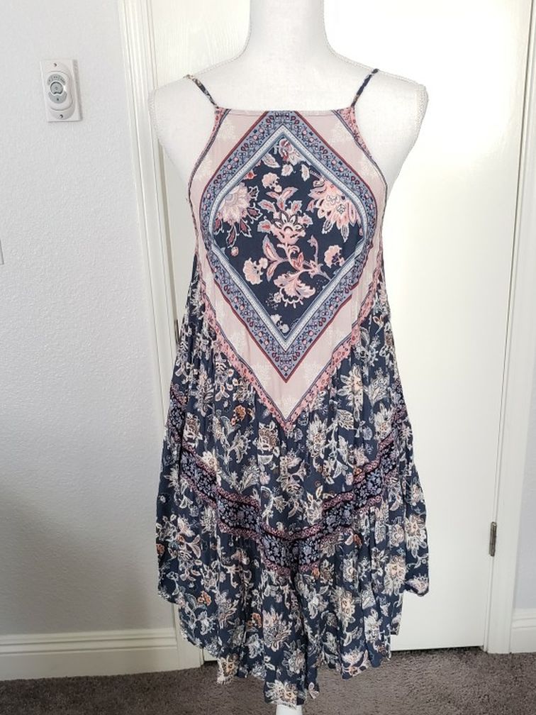 American Eagle Outfitters Multicolor Sundress Size M