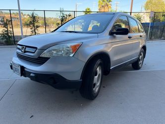 2007 Honda CRV ONE OWNER 198 k Clean title In EXCELLENT CONDITION IN AND OUT smog No leaks registered till April next year nice tires oil and filter n