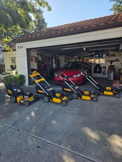 DeWalt Lawn Mowers