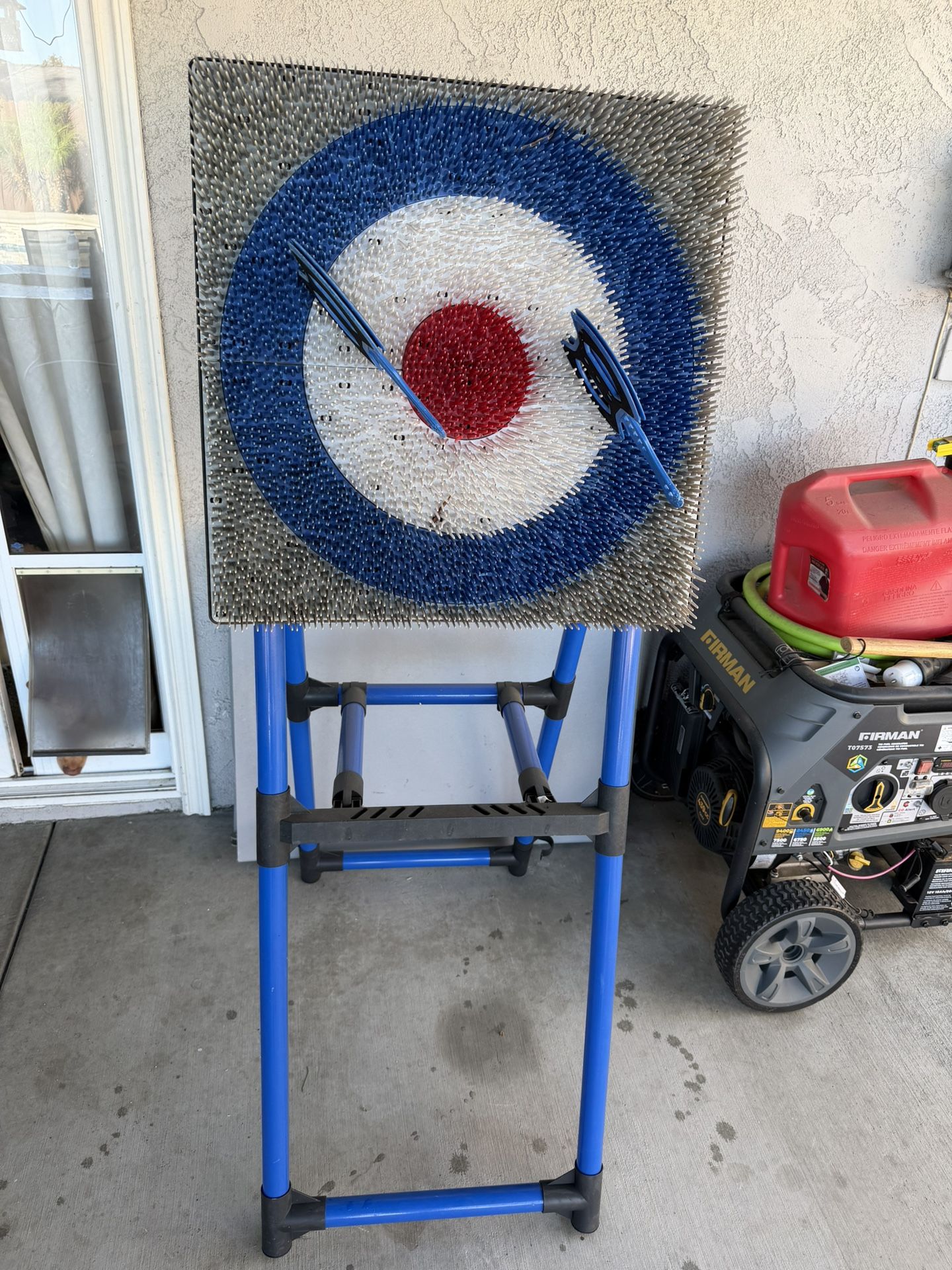 Dart Board Game. FREE.
