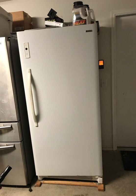 21 ft.³ stand up freezer Kenmore for Sale in Sherman, TX OfferUp