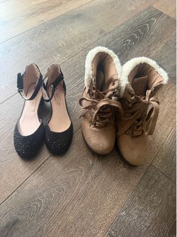 Girls shoes size 12