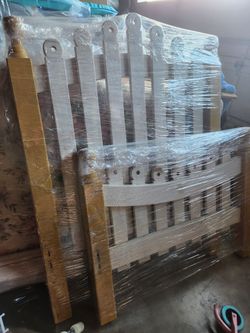 Twin Bedframe With Mattress 