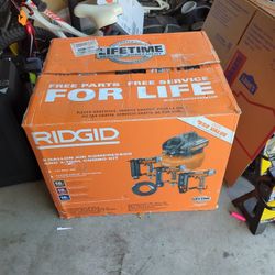 5 Gal Air Compressor With 3 Nail Guns