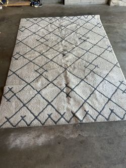Kenya Fleece Area Washable Rug - Cream (7'x10') - Threshold™