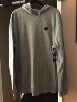 New Volcom sweatshirt with hoodie