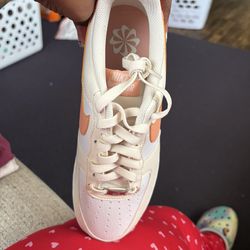 Women’s Air Force 1’s