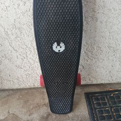Rekon 22. Mini Cruiser Plastic Skateboard